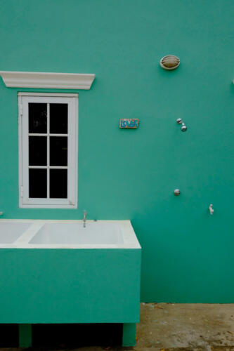 Outside shower and rinse tank